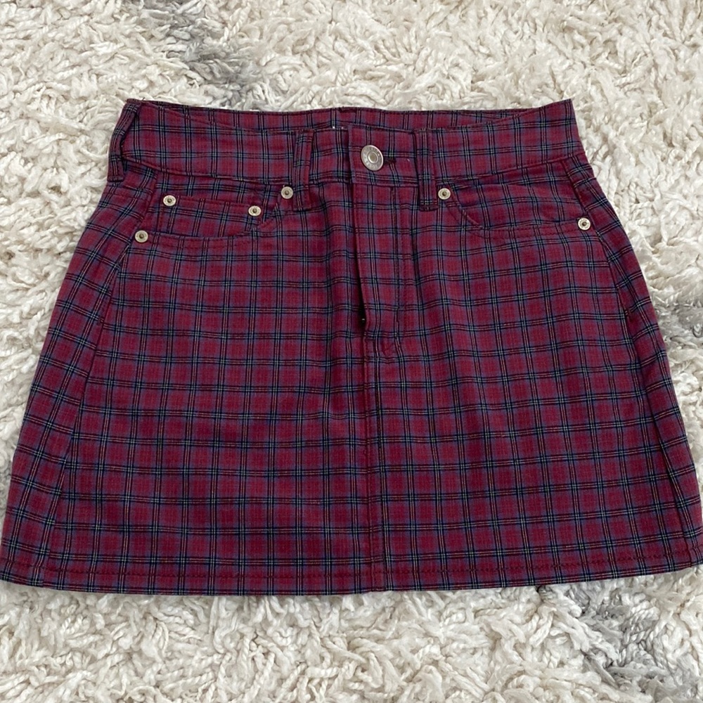 American eagle plaid skirt